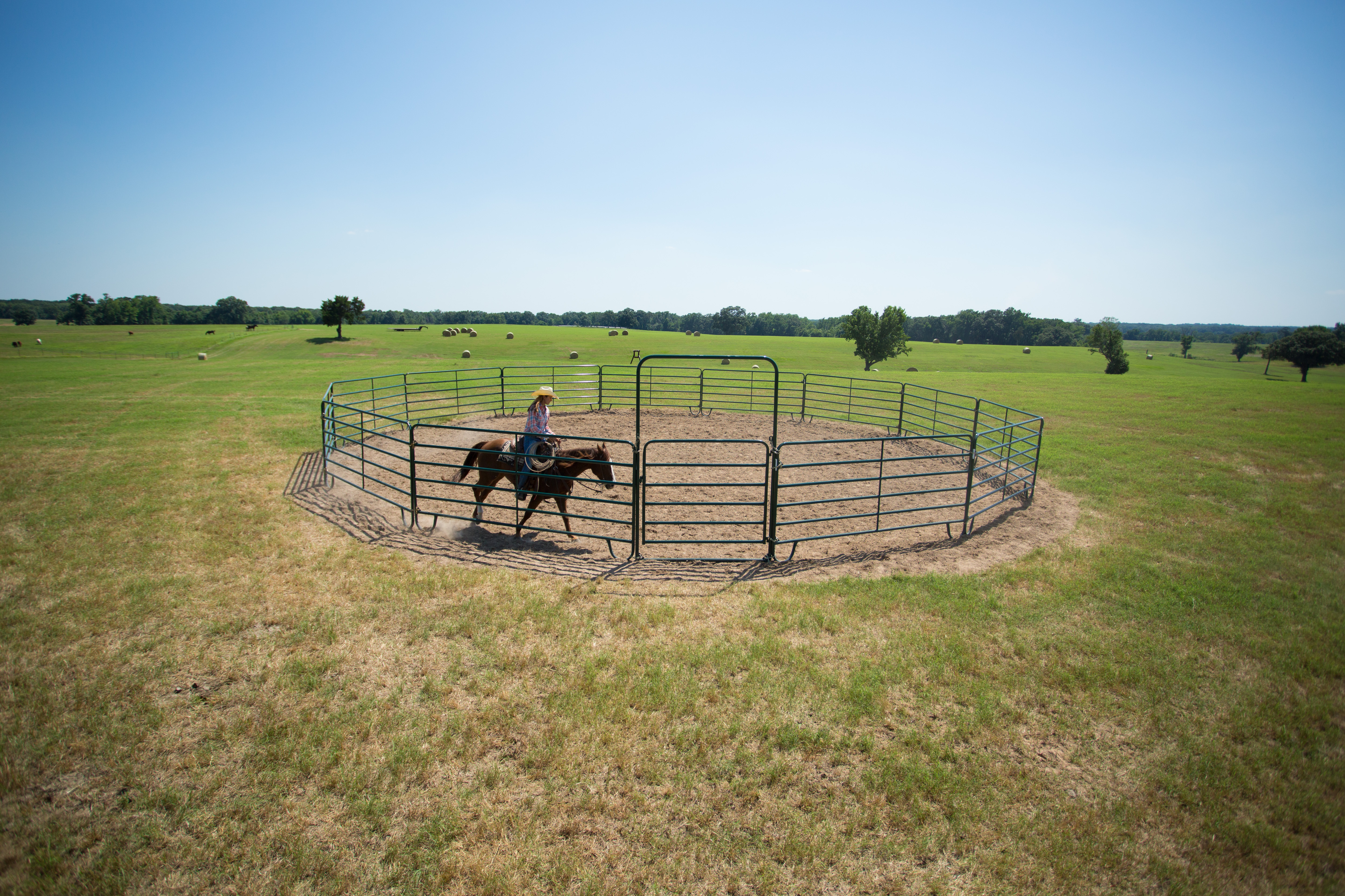 Economy Round Pen RP50 24.jpg